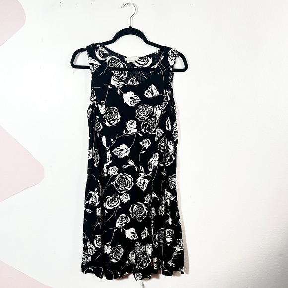 Expressions Dresses & Skirts - Vintage 90s Mini Dress Size 12 Black Rose Floral Summer Whimsigoth Grunge